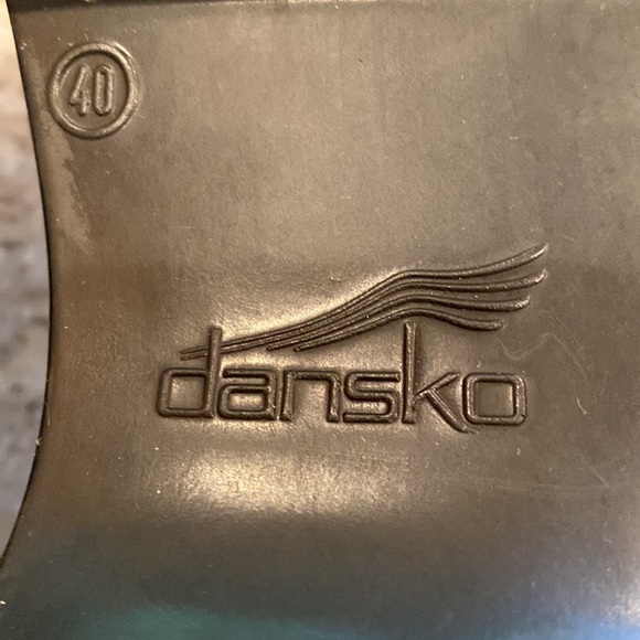 Dansko Professional Patent Clog- Like New - Picture 5 of 5